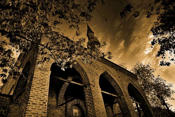 alan1 Mosque by the castle