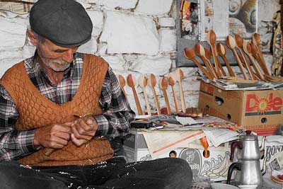 Old master wood-carver in Sirince